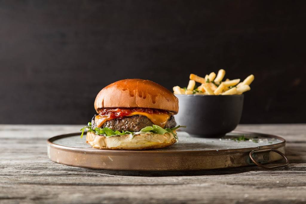 Carbon Beach Club Restaurant | Malibu Beach Inn | restaurant | 22878 Pacific Coast Hwy, Malibu, CA 90265, USA | 3104607509 OR +1 310-460-7509