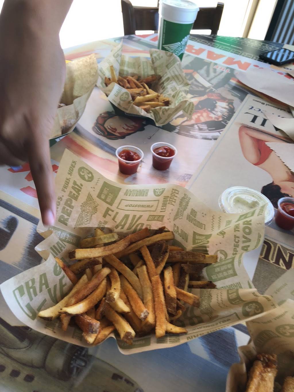 Wingstop | restaurant | 5833 W Thunderbird Rd, Glendale, AZ 85306, USA | 6024399464 OR +1 602-439-9464