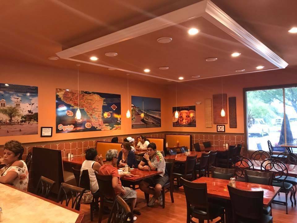El Acajutla Restaurant | restaurant | 3226 Fowler St, Fort Myers, FL 33901, USA | 2392770611 OR +1 239-277-0611