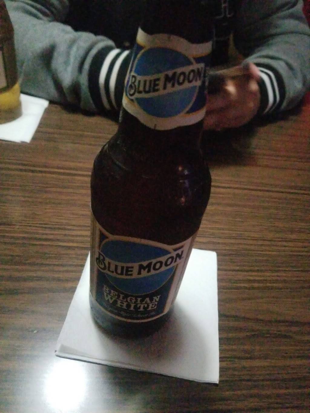 Renes | restaurant | 31022 Ann Arbor Trail, Westland, MI 48185, USA | 7344252454 OR +1 734-425-2454