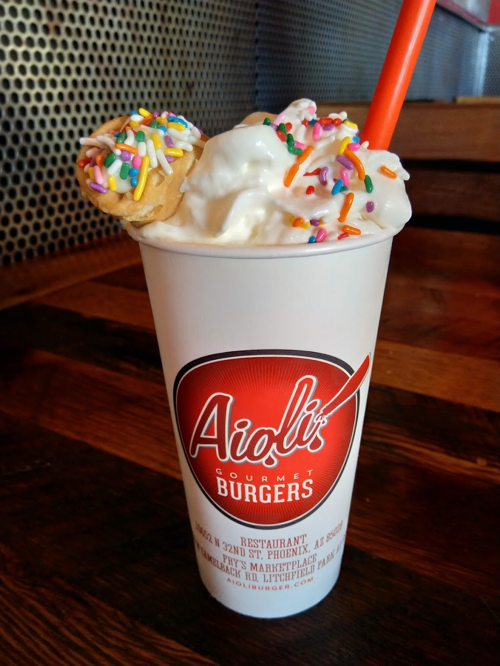 Aioli Gourmet Burgers - 7th and Bell | restaurant | 430 E Bell Rd #103, Phoenix, AZ 85022, USA | 6026333030 OR +1 602-633-3030