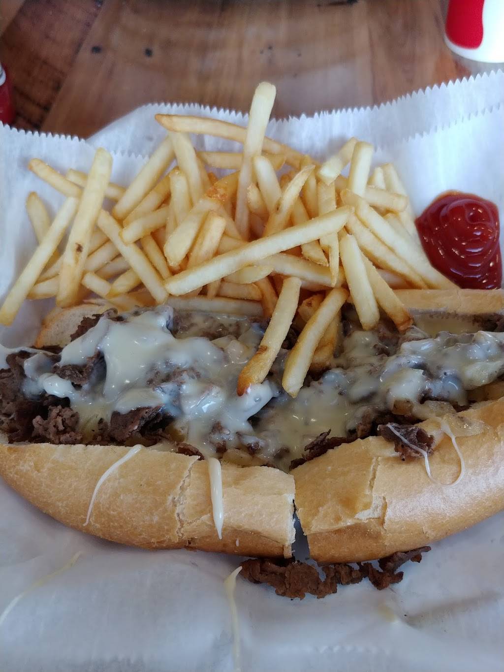 Mr. Zs | restaurant | 129 W 1st St, Sanford, FL 32771, USA | 4079157000 OR +1 407-915-7000