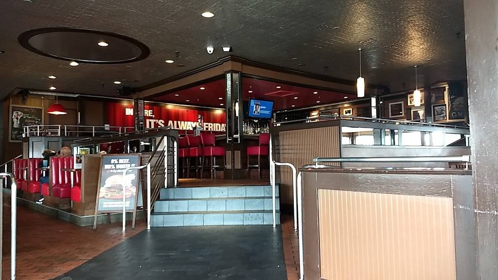 TGI Fridays | restaurant | 26299 Evergreen Rd, Southfield, MI 48076, USA | 2483535530 OR +1 248-353-5530