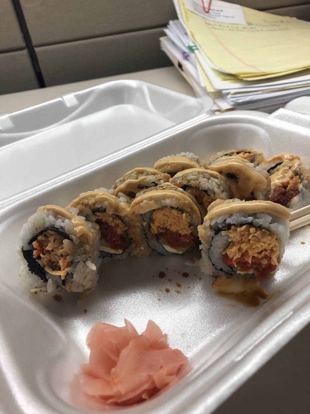 OnARoll Sushi | restaurant | 5831, 101 N Franklin St, Tampa, FL 33602, USA | 8134001100 OR +1 813-400-1100