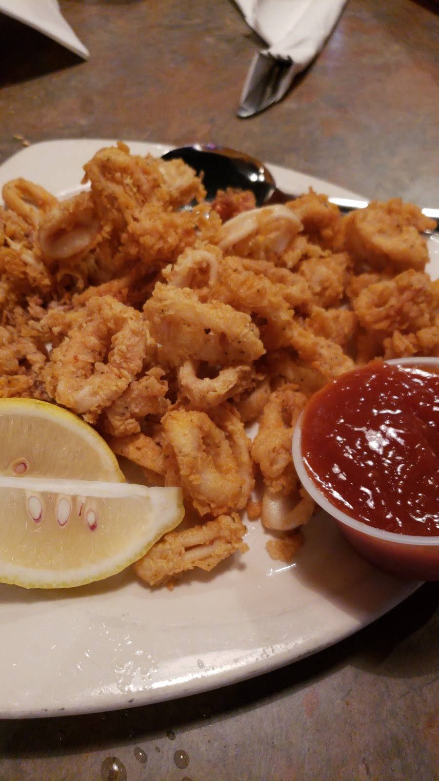 Tipsters Village Pub | restaurant | 8839 Cermak Rd, North Riverside, IL 60546, USA | 7084474020 OR +1 708-447-4020