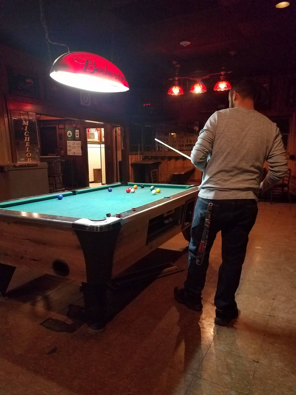 Moynihans | restaurant | 897 Main St, Worcester, MA 01610, USA | 5084592177 OR +1 508-459-2177