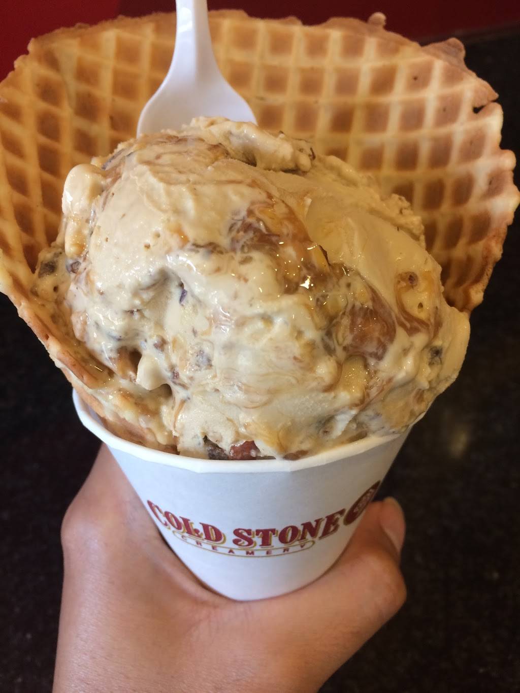 Cold Stone Creamery | bakery | 25 Mamaroneck Ave, White Plains, NY 10601, USA | 9142200160 OR +1 914-220-0160