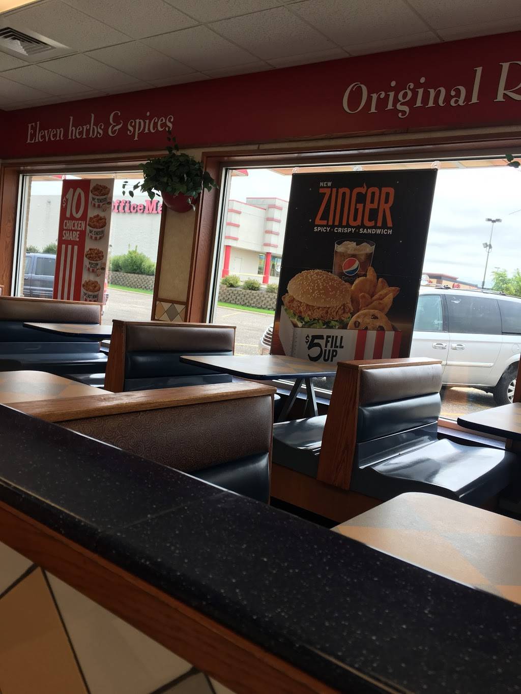 KFC | restaurant | 4515 MN-29, Alexandria, MN 56308, USA | 3207621189 OR +1 320-762-1189