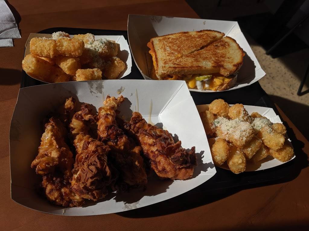 Melt Shop | restaurant | 1084 E Lancaster Ave, Downingtown, PA 19335, USA | 6104882411 OR +1 610-488-2411