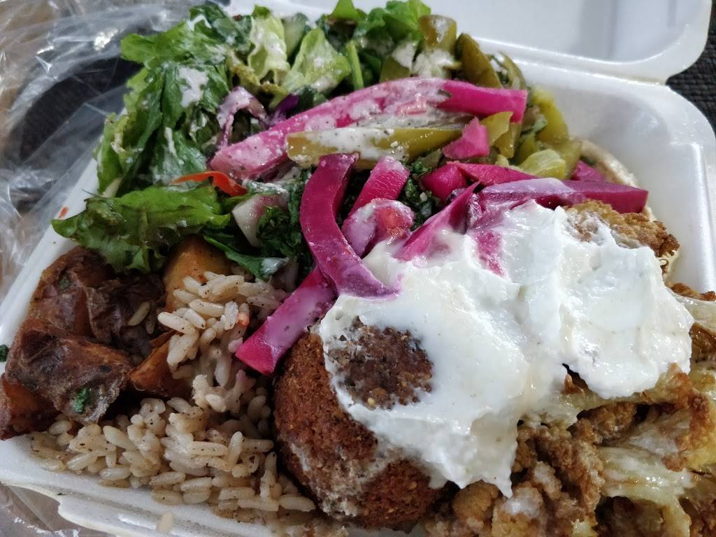 Shawarma Palace | restaurant | 2020 Lanthier Dr, Orléans, ON K4A 3V4, Canada | 6135909533 OR +1 613-590-9533