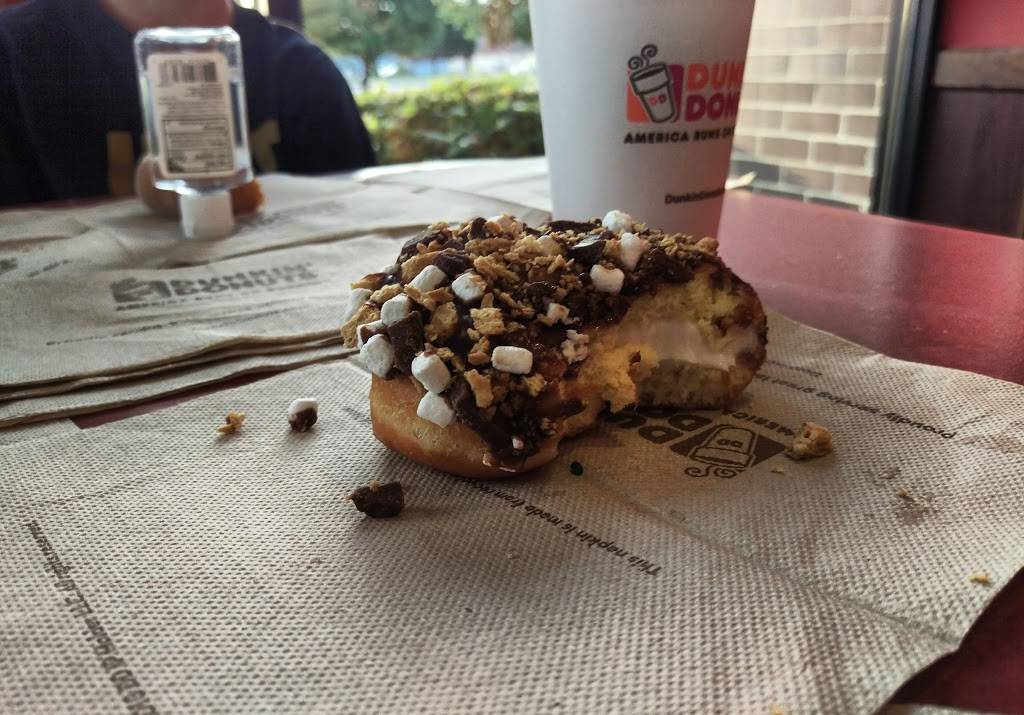 Dunkin | cafe | 13 Commerce Dr, Brownsburg, IN 46112, USA | 3178524380 OR +1 317-852-4380