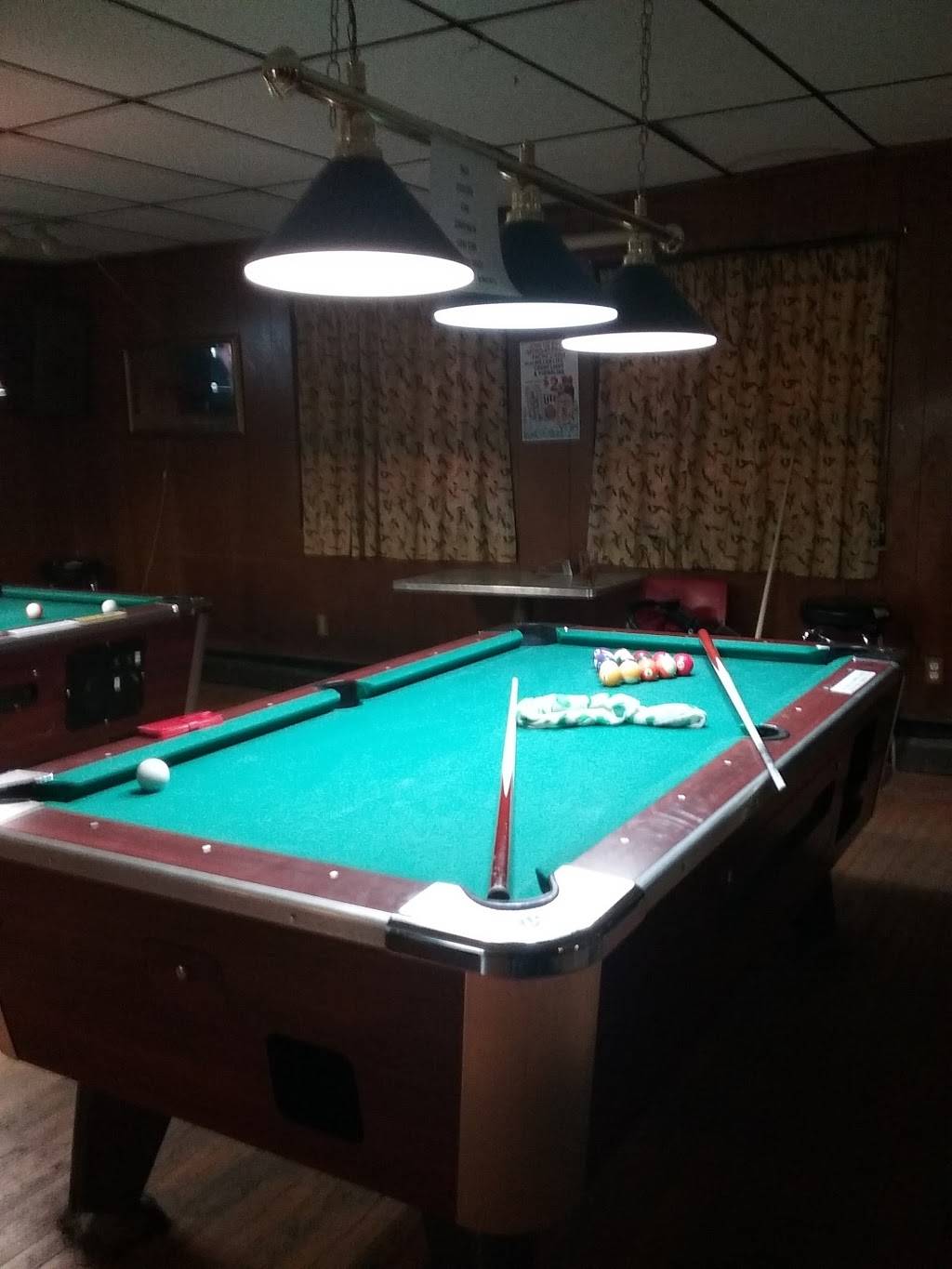 Fritzs Taproom | restaurant | 1913 Hamburg St, Schenectady, NY 12304, USA | 5183829547 OR +1 518-382-9547