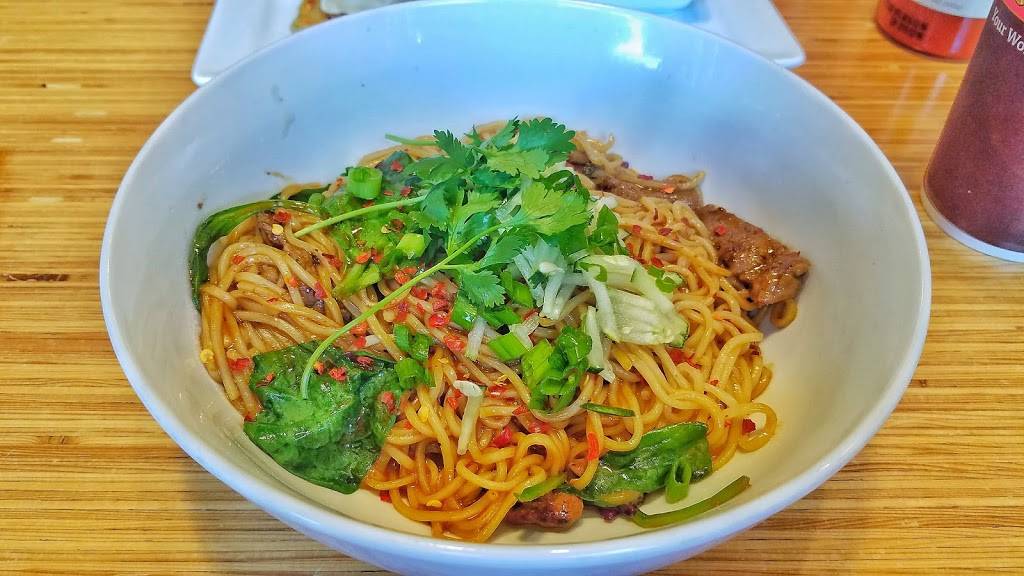 Noodles and Company | restaurant | 6104 Parkcenter Cir, Dublin, OH 43017, USA | 6142108240 OR +1 614-210-8240