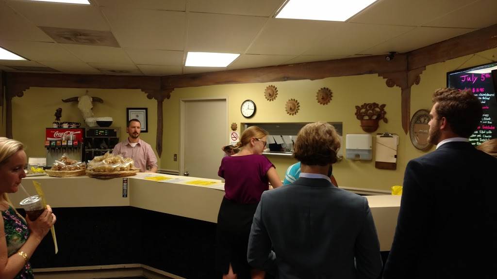 The Well Dressed Burrito | restaurant | 1220 19th St NW, Washington, DC 22036, USA | 2022930515 OR +1 202-293-0515