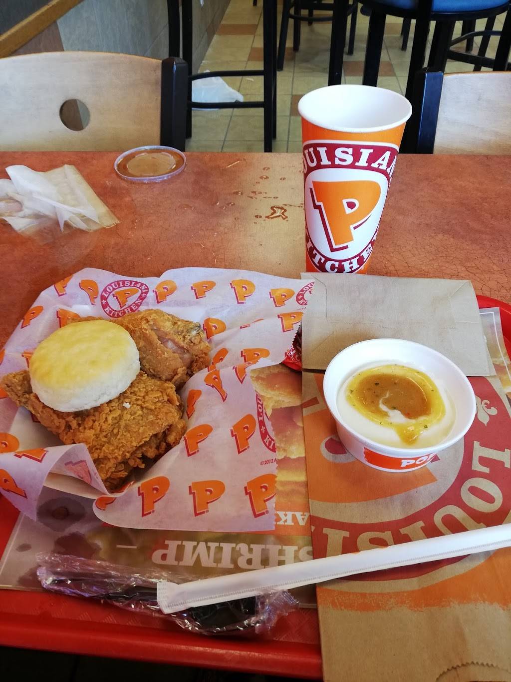 Popeyes | restaurant | 1975 Weston Rd, York, ON M9N 1W8, Canada | 4166148686 OR +1 416-614-8686