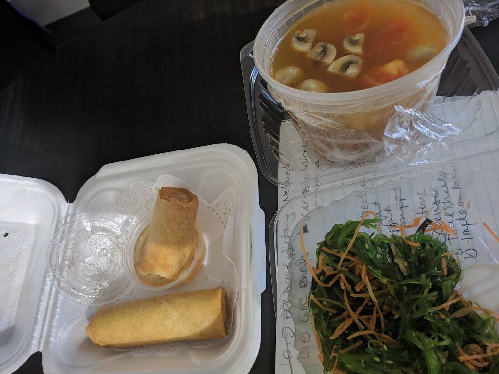 Lucky Thai | restaurant | 1594 Woodcliff Dr NE Suite F, Atlanta, GA 30329, USA | 6787059539 OR +1 678-705-9539