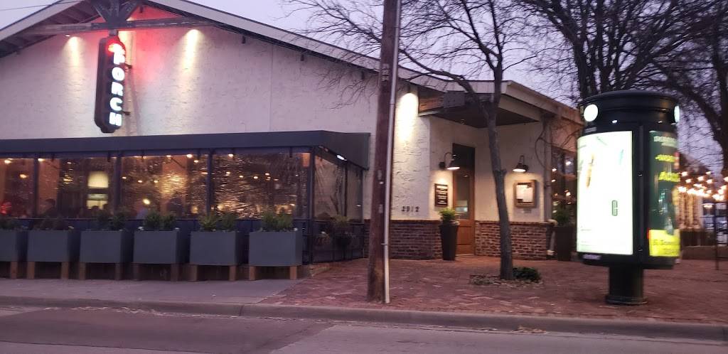 The Porch | restaurant | 2912 N Henderson Ave, Dallas, TX 75206, USA | 2148282916 OR +1 214-828-2916