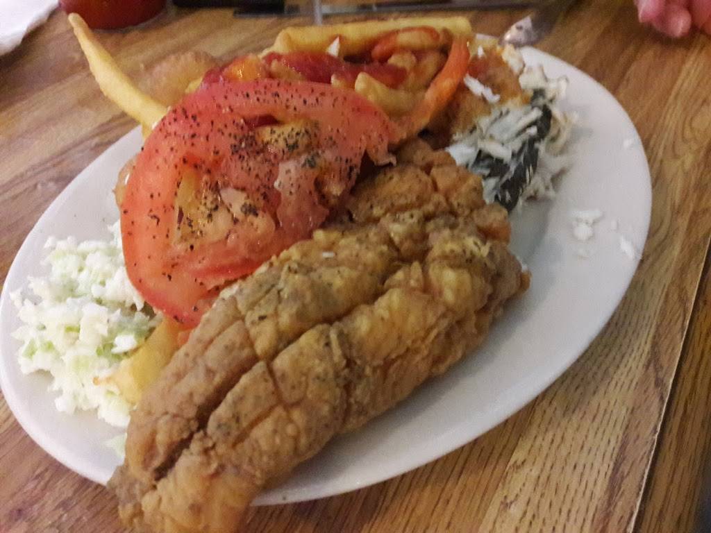 Dales Seafood | restaurant | 107 S JK Powell Blvd, Whiteville, NC 28472, USA | 9106425770 OR +1 910-642-5770