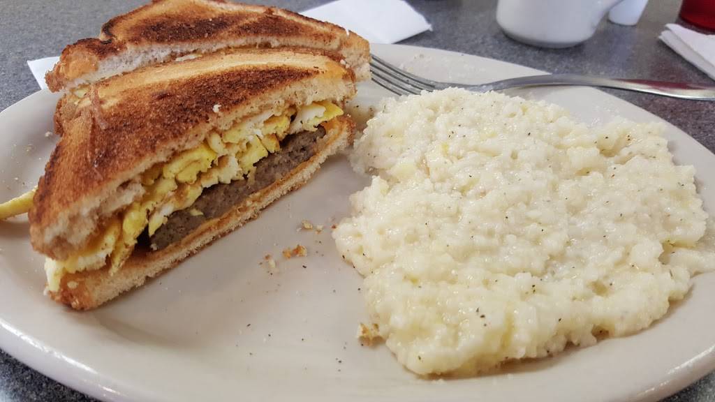 Cafe Perks | restaurant | 972 W State Rd 434, Longwood, FL 32750, USA | 4072652233 OR +1 407-265-2233