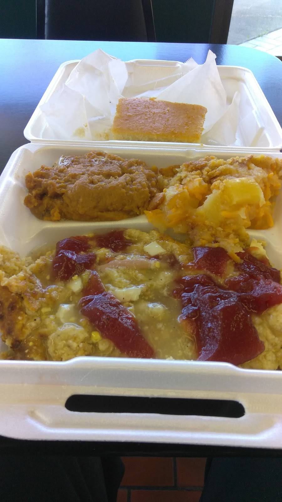 Fullers Fried Chicken | meal takeaway | 209 5th St SE, Moultrie, GA 31768, USA | 2298906690 OR +1 229-890-6690