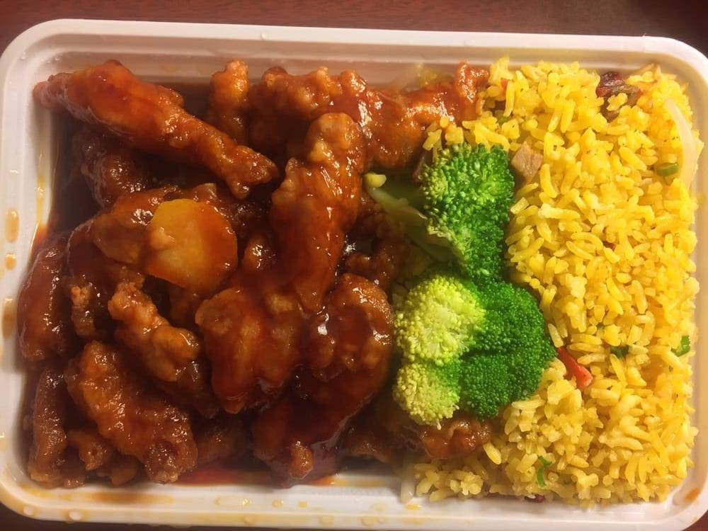 New China | restaurant | 2725-112 N Kansas Expy, Springfield, MO 65803, USA | 4178623999 OR +1 417-862-3999