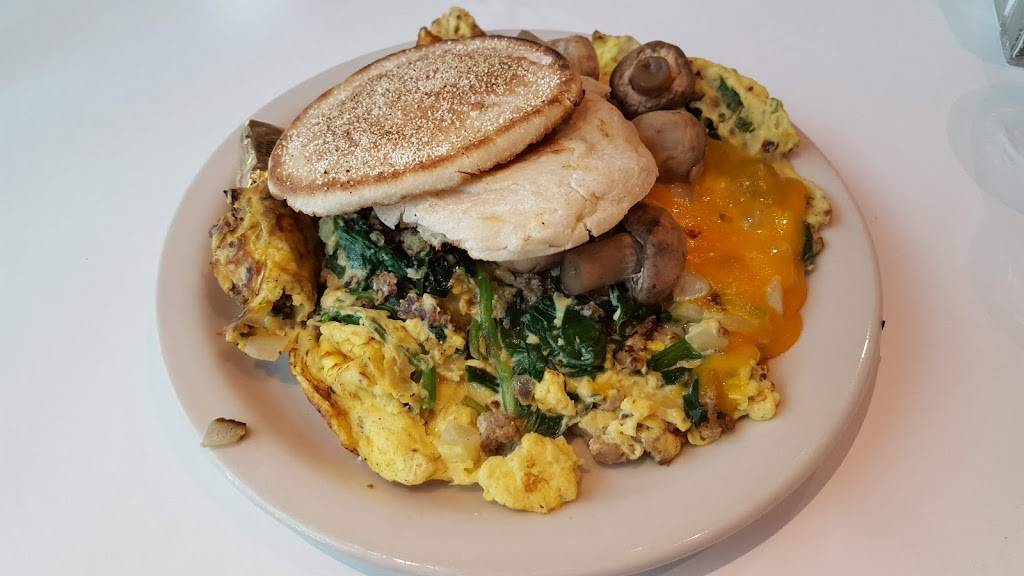 San Jose Joes | restaurant | 1701 Airport Blvd, San Jose, CA 95110, USA | 4082936332 OR +1 408-293-6332