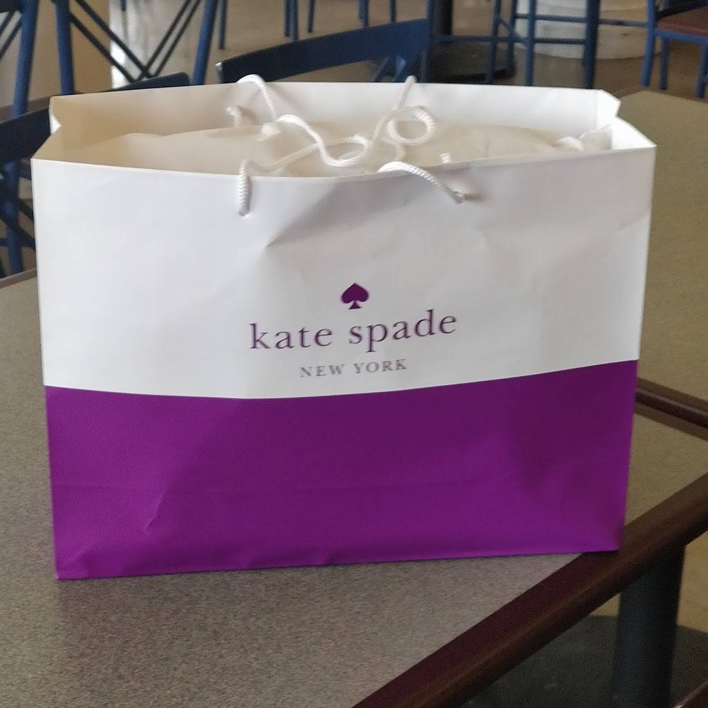 South Philly Steaks & Fries | restaurant | 241 Fort Evans Rd NE Ste 639, Leesburg, VA 20176, USA | 7037377961 OR +1 703-737-7961