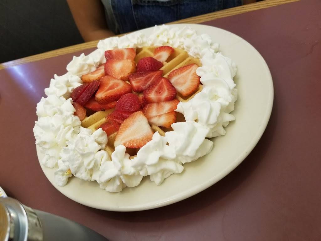 Dans Restaurant | restaurant | 7300 E Colonial Dr, Orlando, FL 32807, USA | 4072078001 OR +1 407-207-8001