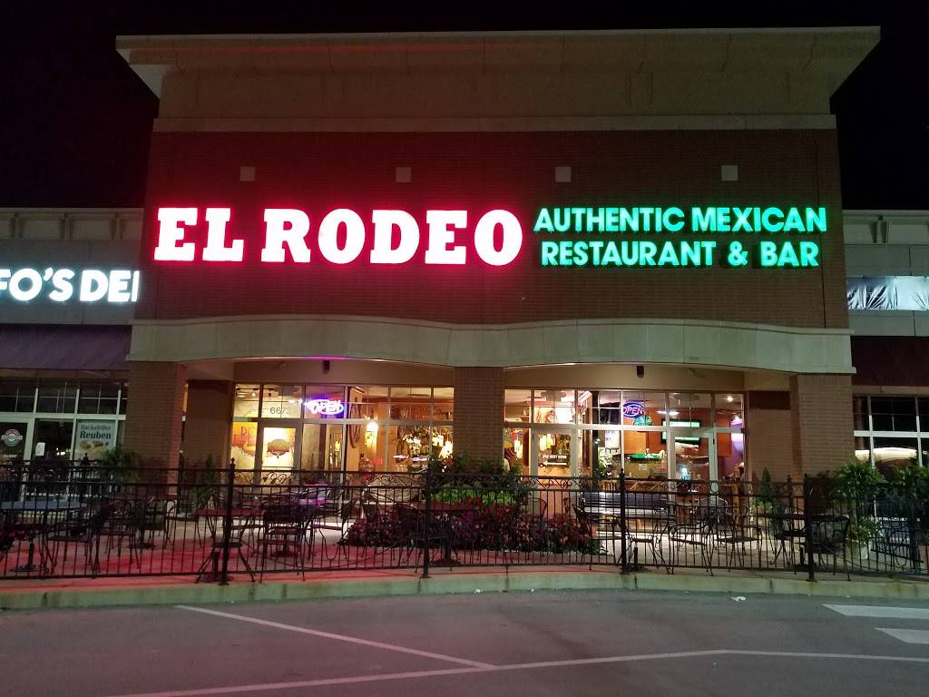 El Rodeo Mexican Restaurant | restaurant | 6673 Whitestown Pkwy, Zionsville, IN 46077, USA | 3177694216 OR +1 317-769-4216