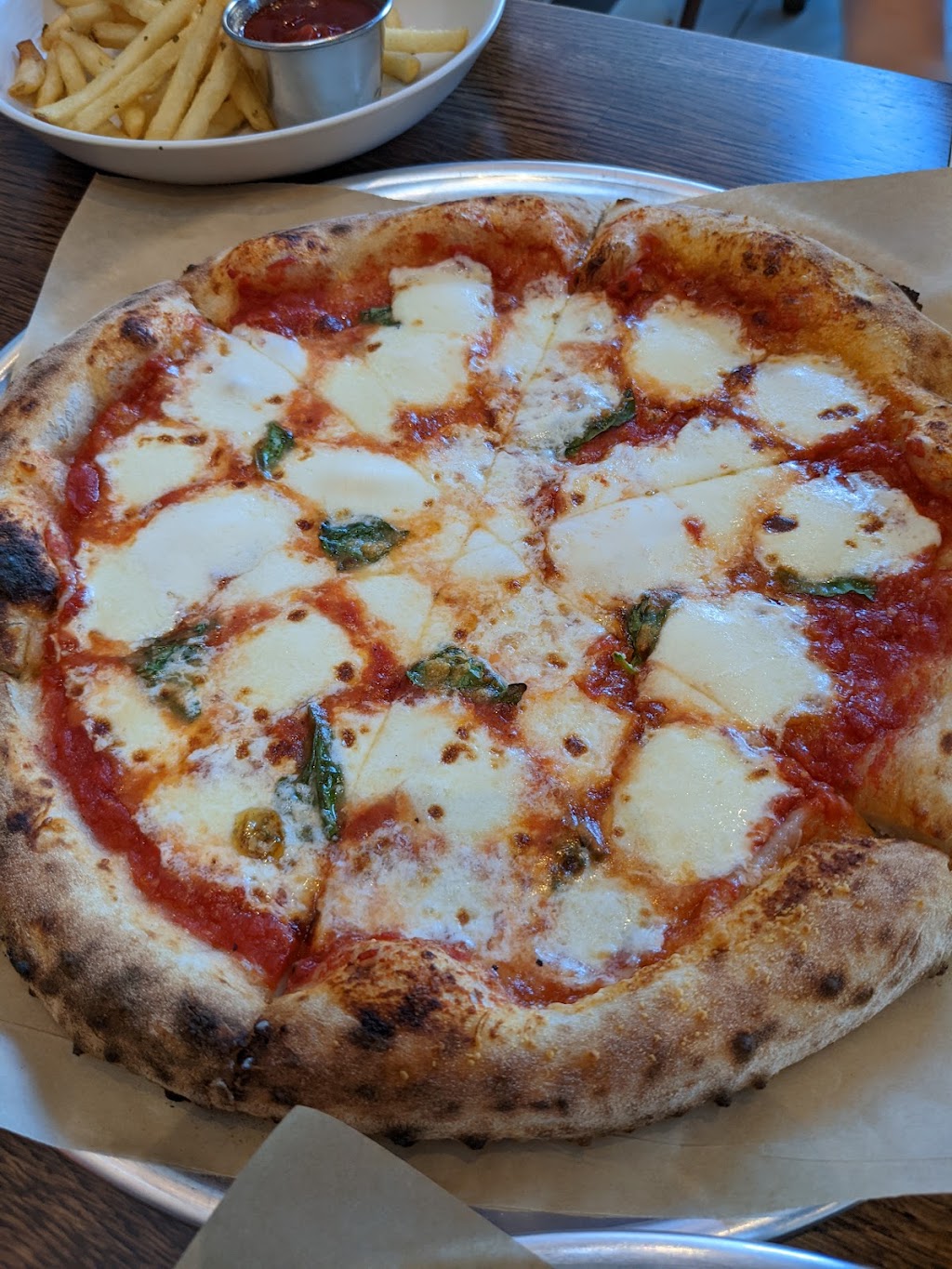 Pizzeria Mercato | restaurant | 5959 Shellmound St Ste#75, Emeryville, CA 94608, USA | 5106078093 OR +1 510-607-8093