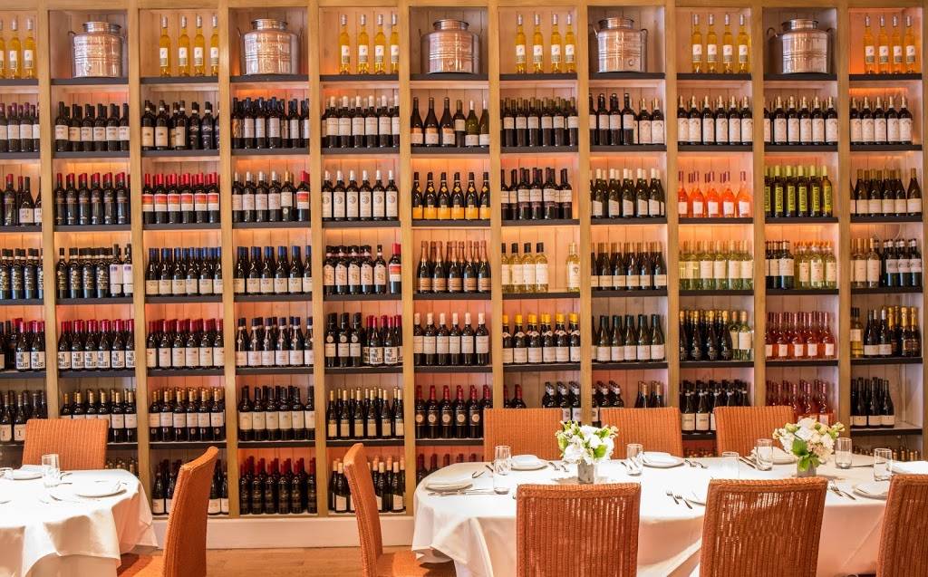 Fig & Olive | restaurant | 696 White Plains Rd, Scarsdale, NY 10583, USA | 9147252900 OR +1 914-725-2900