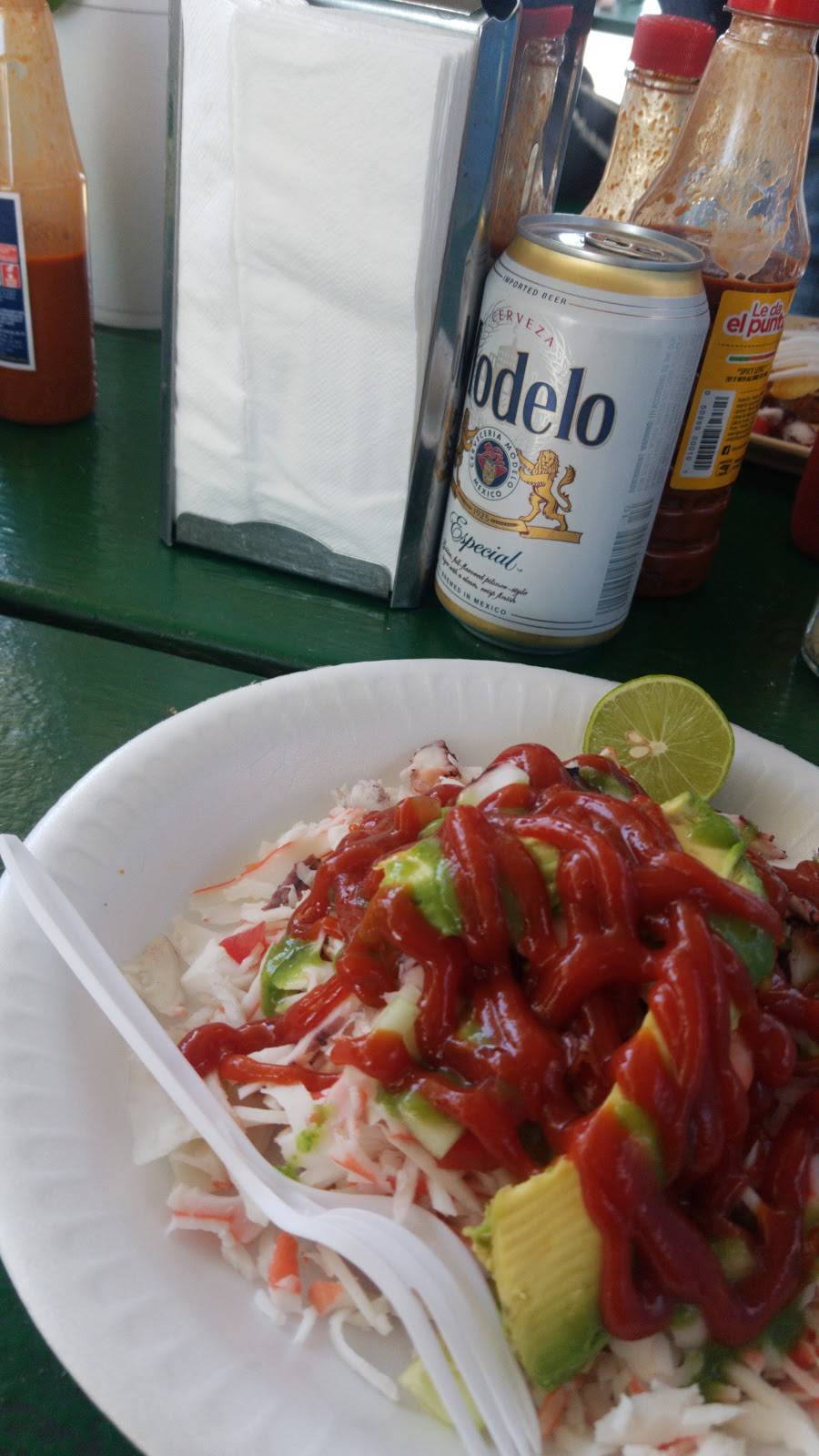 Mariscos Las Cazuelitas | restaurant | 6495 S Union Ave #2, Bakersfield, CA 93307, USA | 6617173052 OR +1 661-717-3052