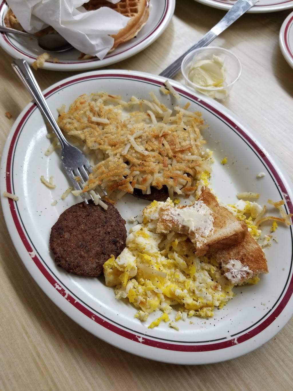 Huddle House | restaurant | 2450 Cooper Dr, Ardmore, OK 73401, USA | 5802236435 OR +1 580-223-6435