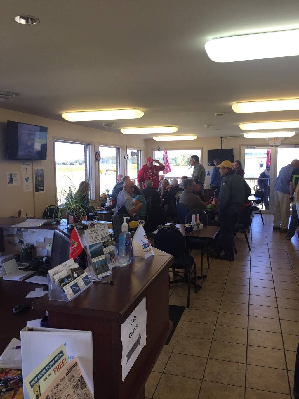 Skyway Cafe Tillsonburg | restaurant | 244411 Airport Rd, Tillsonburg, ON N4G 4H1, Canada | 5198424444 OR +1 519-842-4444