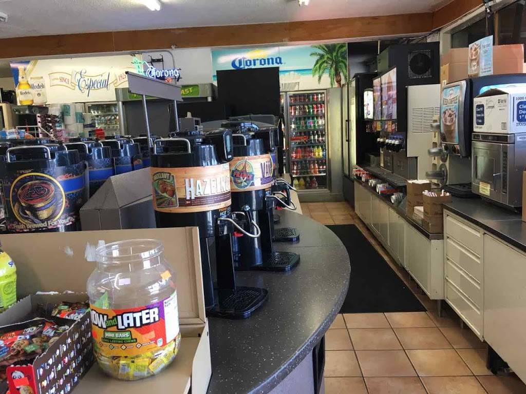 QTs Market | bakery | 995 W Compton Blvd, Compton, CA 90220, USA | 4247855280 OR +1 424-785-5280