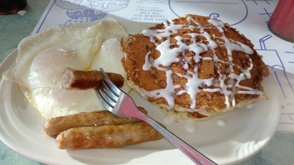 Friendlys | restaurant | 180 Ferry Rd, Old Bridge, NJ 08857, USA | 7323609909 OR +1 732-360-9909