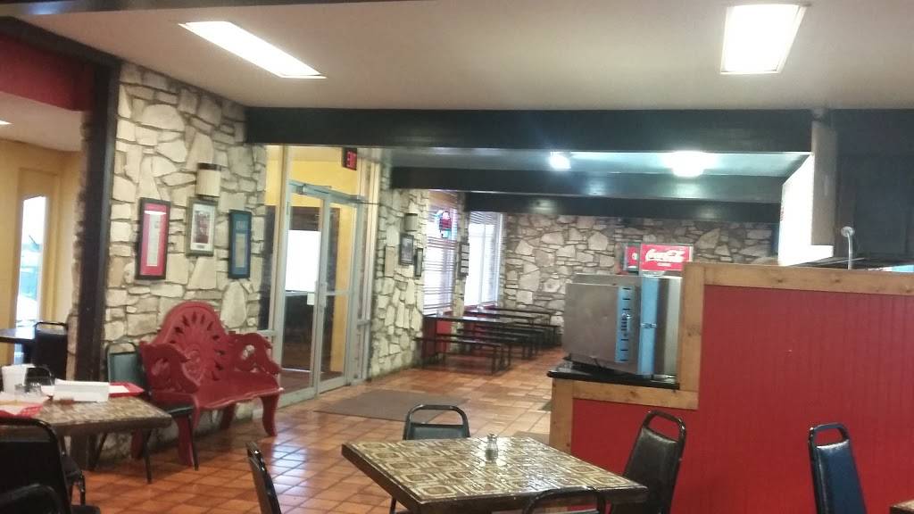 Teka Molino | restaurant | 7231 San Pedro Ave, San Antonio, TX 78216, USA | 2103447281 OR +1 210-344-7281