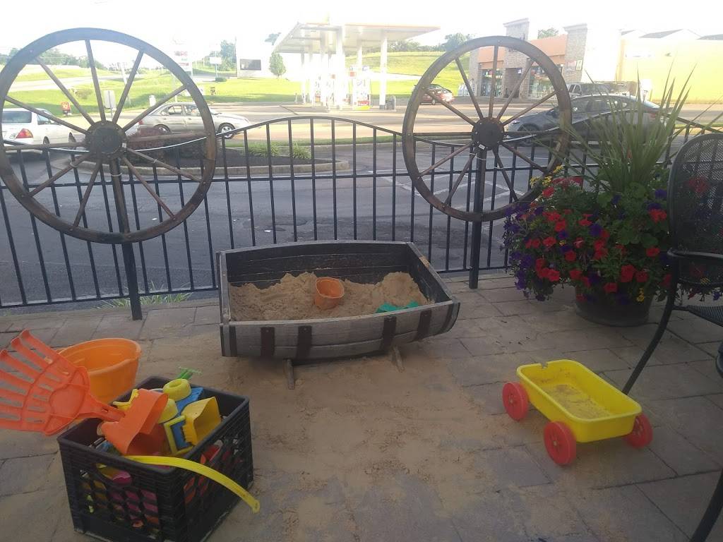 Dairy Queen Grill & Chill | restaurant | 1100 Camargo Rd, Mt Sterling, KY 40353, USA | 8594984972 OR +1 859-498-4972