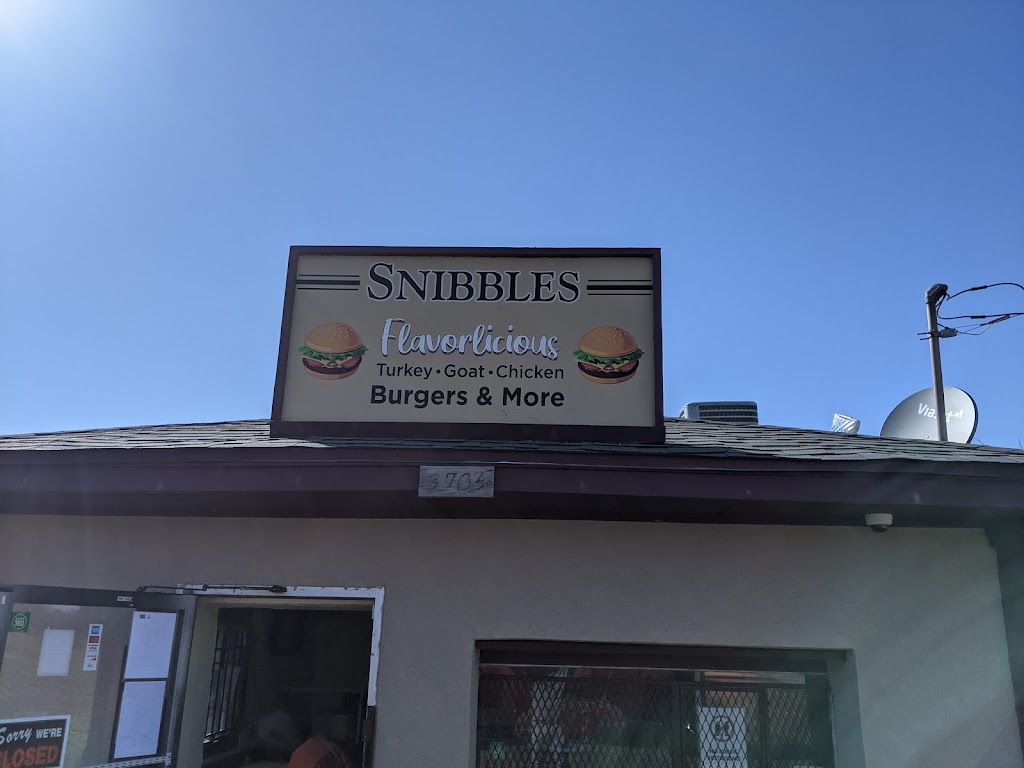 Snibbles | restaurant | 3703 N Hiwassee Rd, Spencer, OK 73084, USA | 4054271294 OR +1 405-427-1294