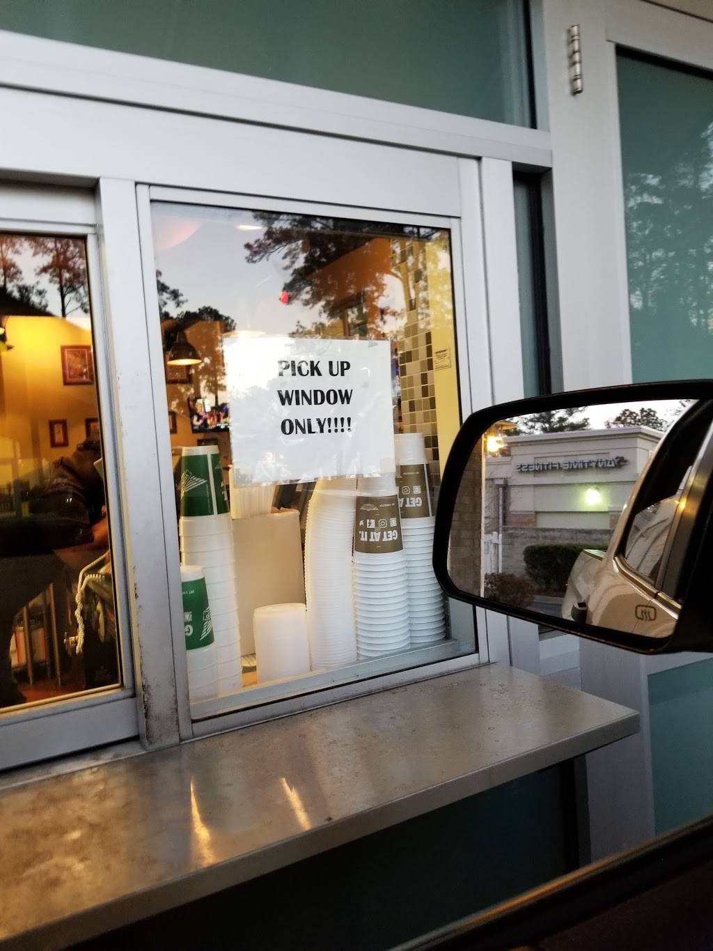 Wingstop | restaurant | 272 Robert Smalls Pkwy, Beaufort, SC 29906, USA | 8433793535 OR +1 843-379-3535