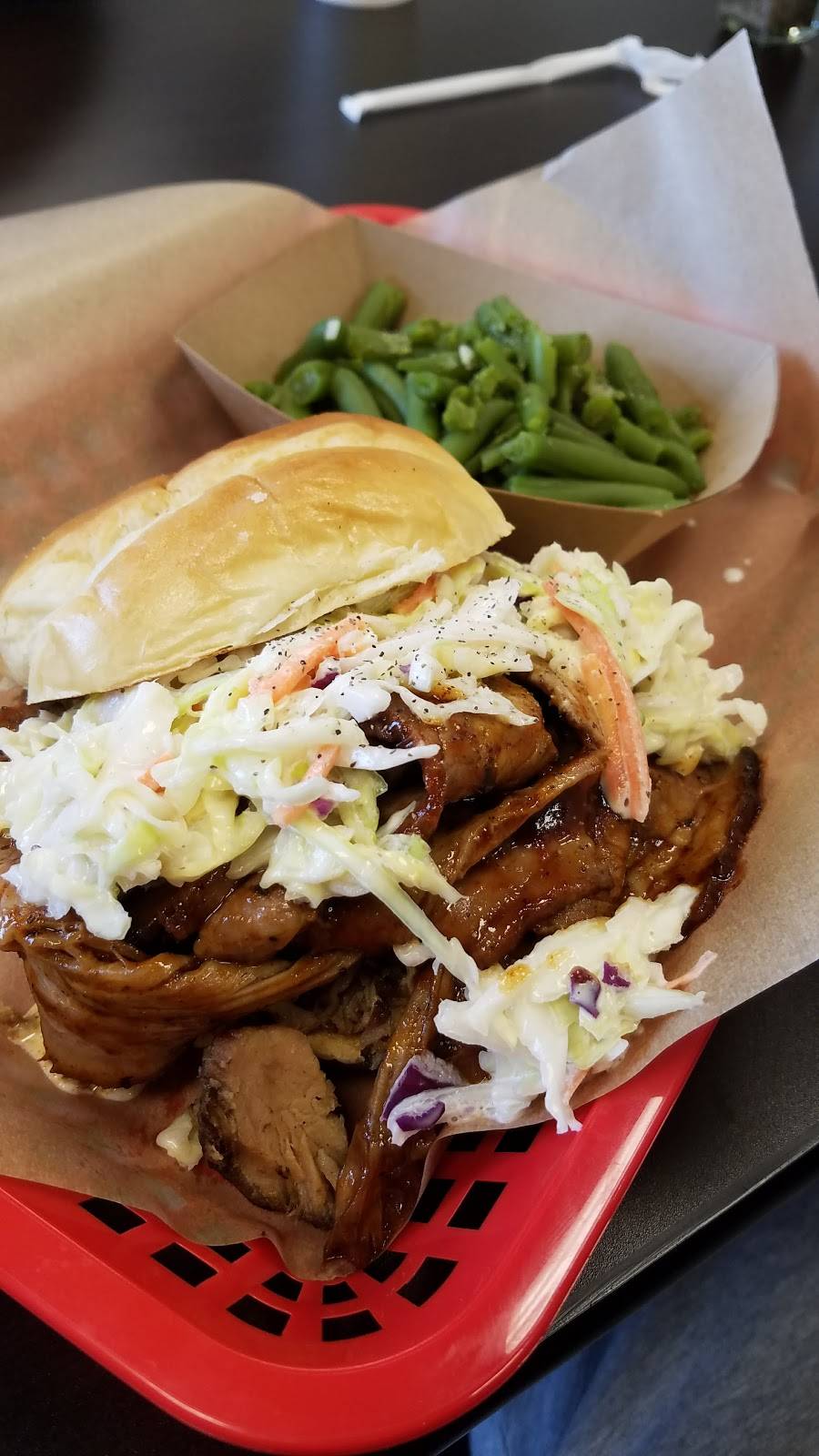 Deets BBQ | restaurant | 10012-10132 Fremont Pike, Perrysburg, OH 43551, USA | 4198932335 OR +1 419-893-2335