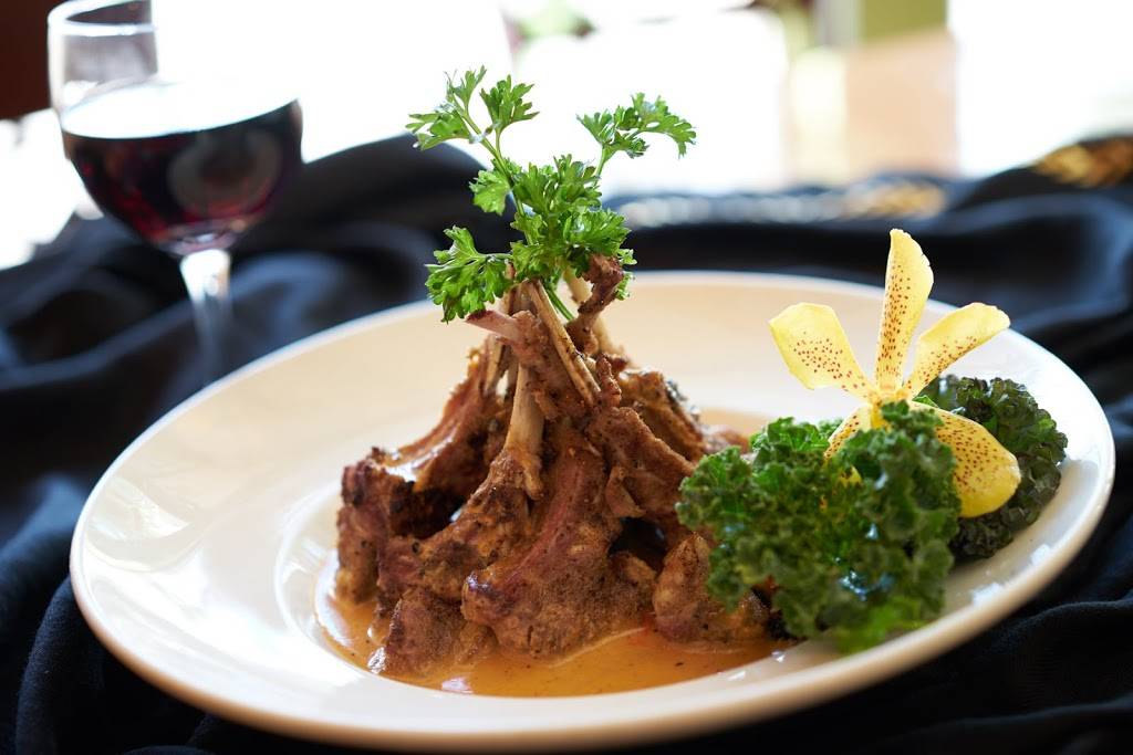 Thai Singha and Sushi | restaurant | 863 N Alafaya Trail, Orlando, FL 32828, USA | 4073828201 OR +1 407-382-8201