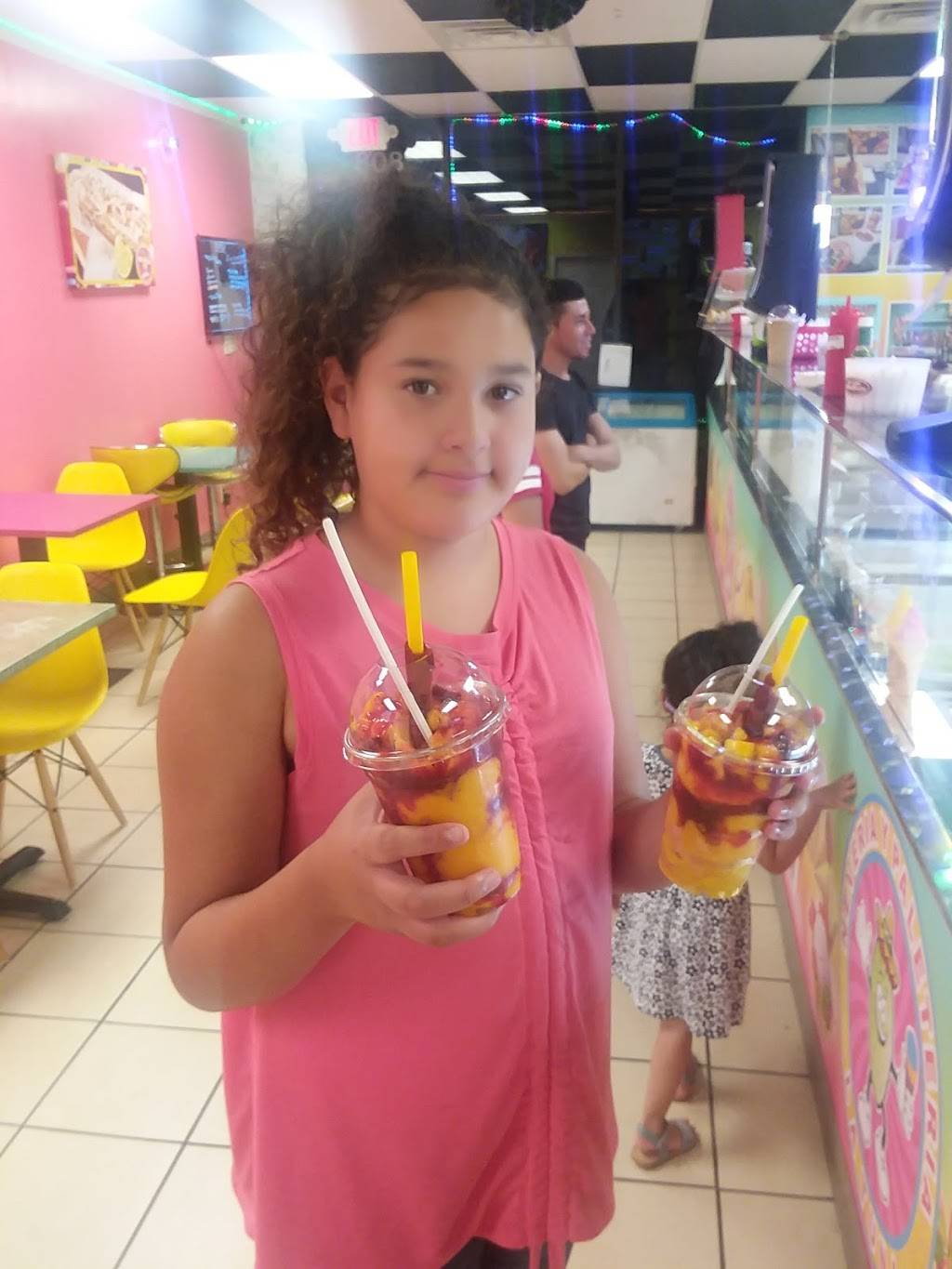 Ice Cream La Tuna | meal takeaway | 806 N Ridgeview Rd, Olathe, KS 66061, USA | 9133037774 OR +1 913-303-7774