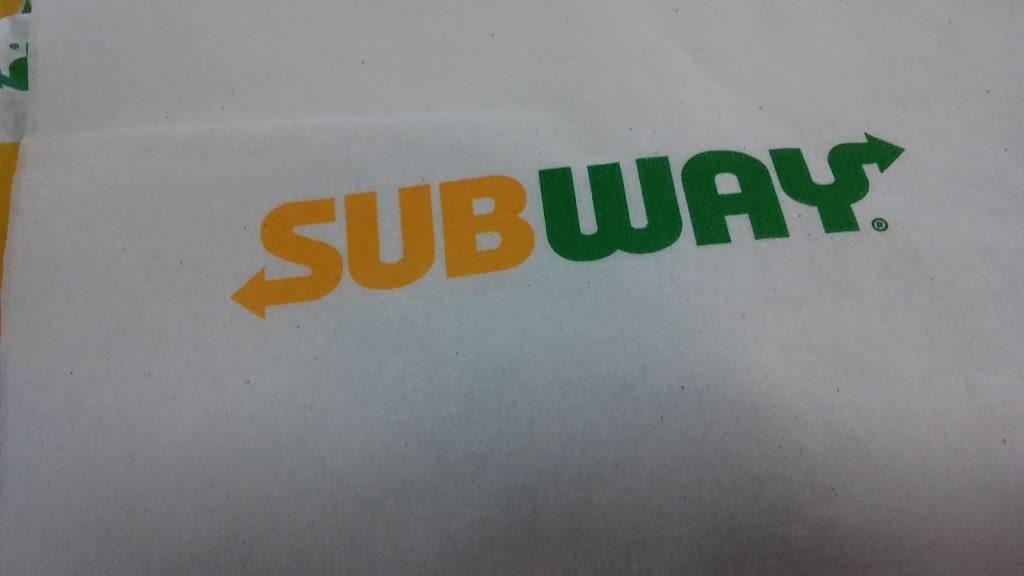 Subway | restaurant | 1215 S Main St, Bryan, OH 43506, USA | 4196364740 OR +1 419-636-4740