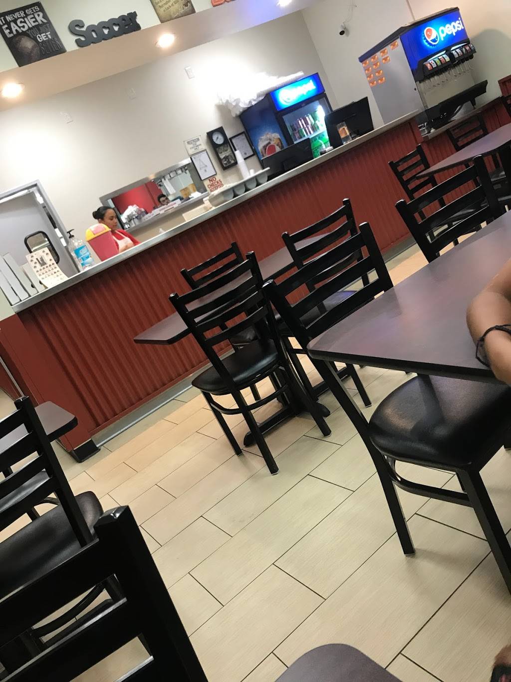 Presto Pizza & Wings | restaurant | 5127 W Indian School Rd #167a, Phoenix, AZ 85031, USA | 6232476368 OR +1 623-247-6368