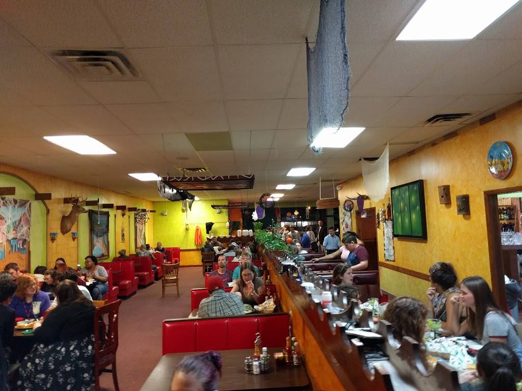 El Rodeo | restaurant | 2404 National Rd W, Richmond, IN 47374, USA | 7659397683 OR +1 765-939-7683