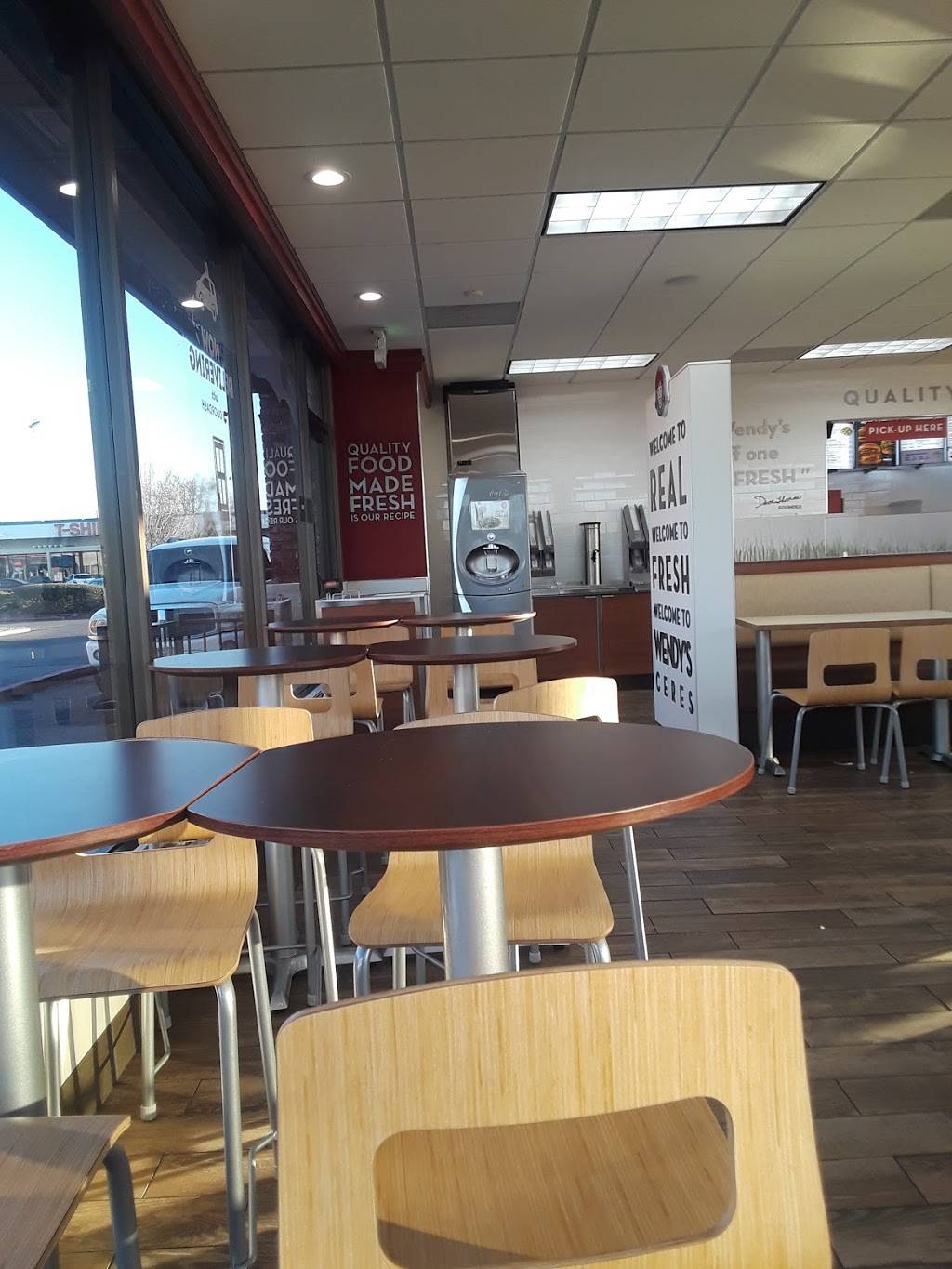 Wendys | restaurant | 1374 E Hatch Rd, Modesto, CA 95351, USA | 2095372128 OR +1 209-537-2128