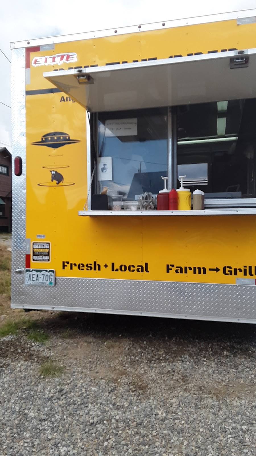 Off The Grid | restaurant | Fairplay, CO 80440, USA | 3039098339 OR +1 303-909-8339