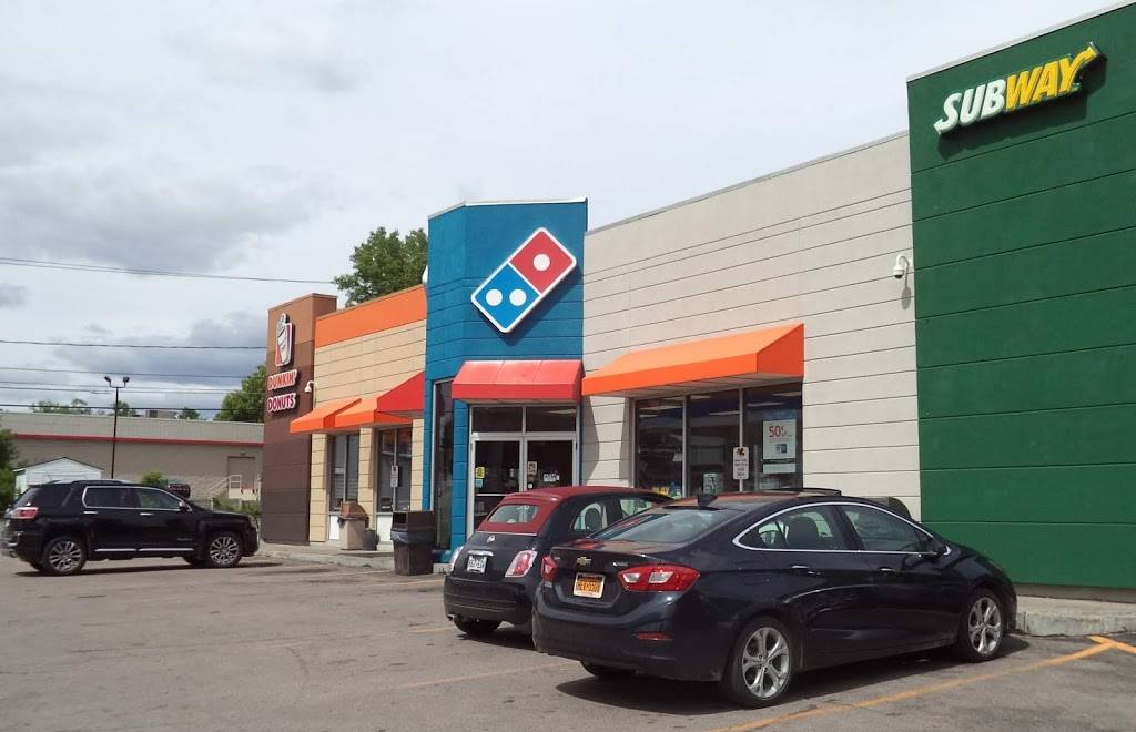 Subway Restaurants | restaurant | 371 S Main St, Massena, NY 13662, USA | 3157698218 OR +1 315-769-8218