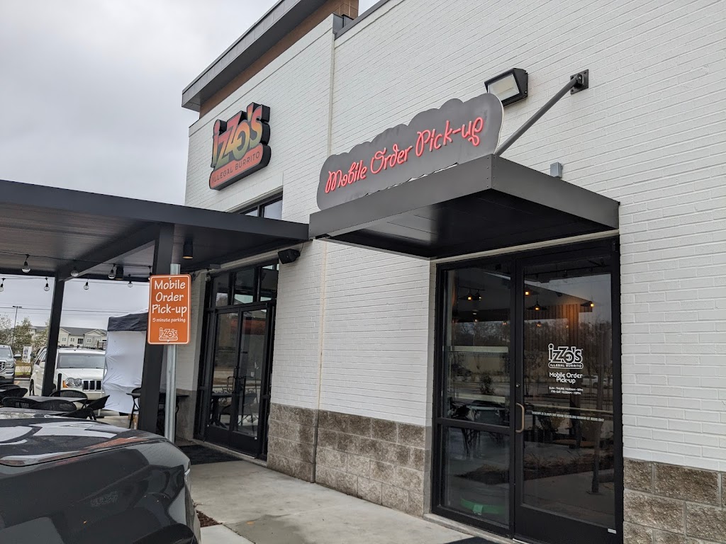 Izzos Illegal Burrito - Central | restaurant | 9950 Sullivan Rd suite b, Baton Rouge, LA 70818, USA | 2254753650 OR +1 225-475-3650